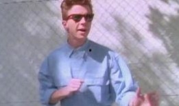 怪诞小镇爆料视频大全在线观看